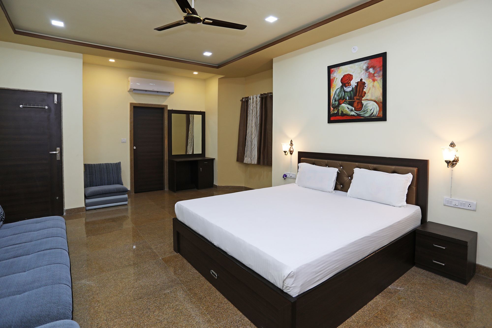 Oyo 9428 Hill View Room Goverdhan Vilas Udaipur Luaran gambar