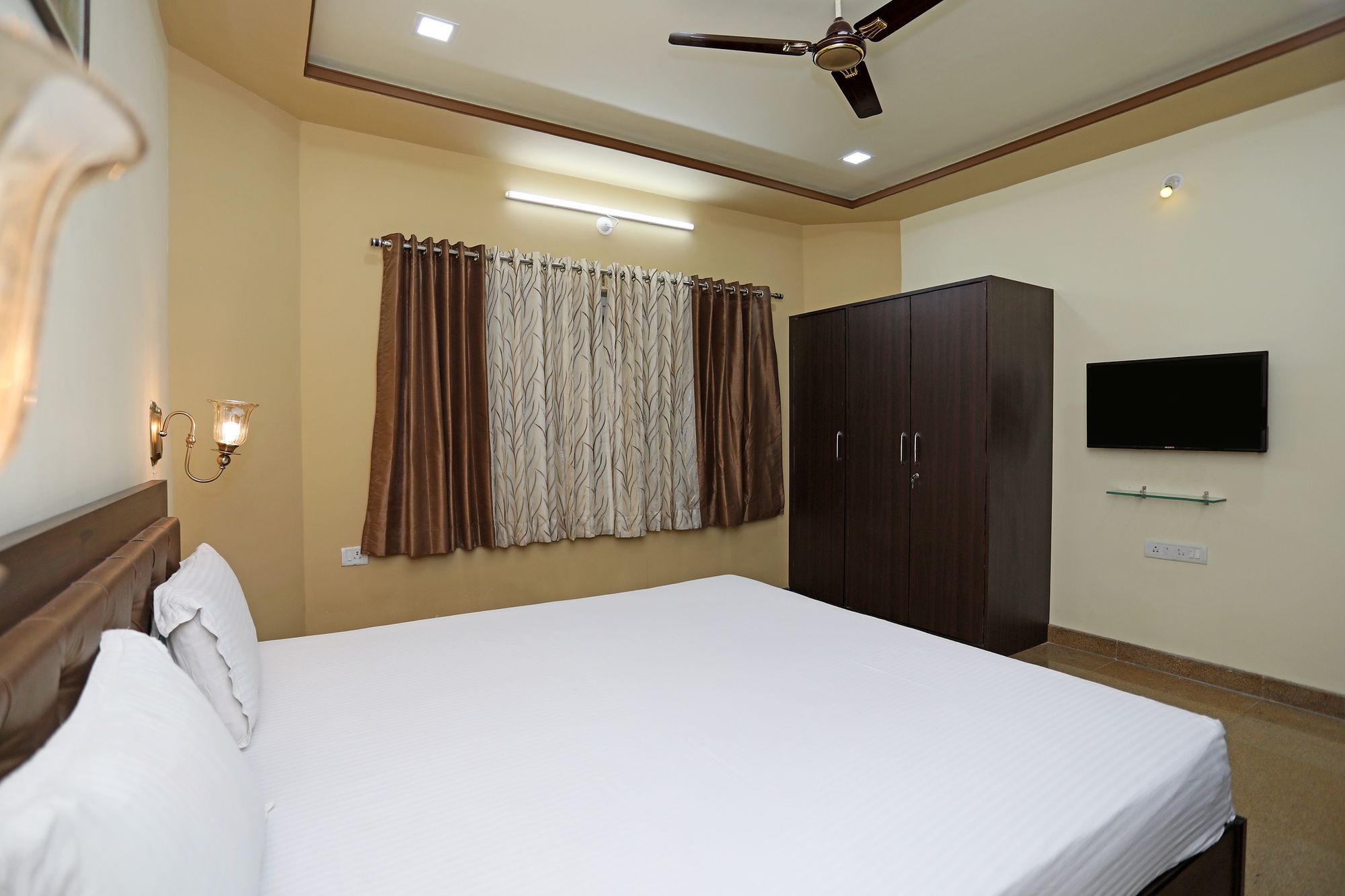 Oyo 9428 Hill View Room Goverdhan Vilas Udaipur Luaran gambar